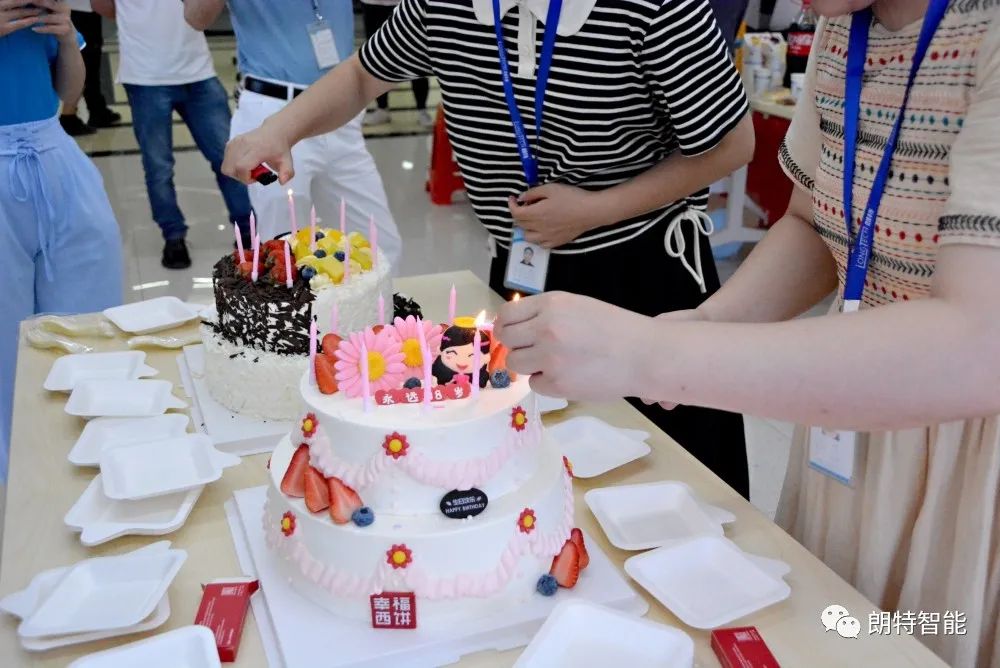 员工生日会|一岁一礼，温暖相随