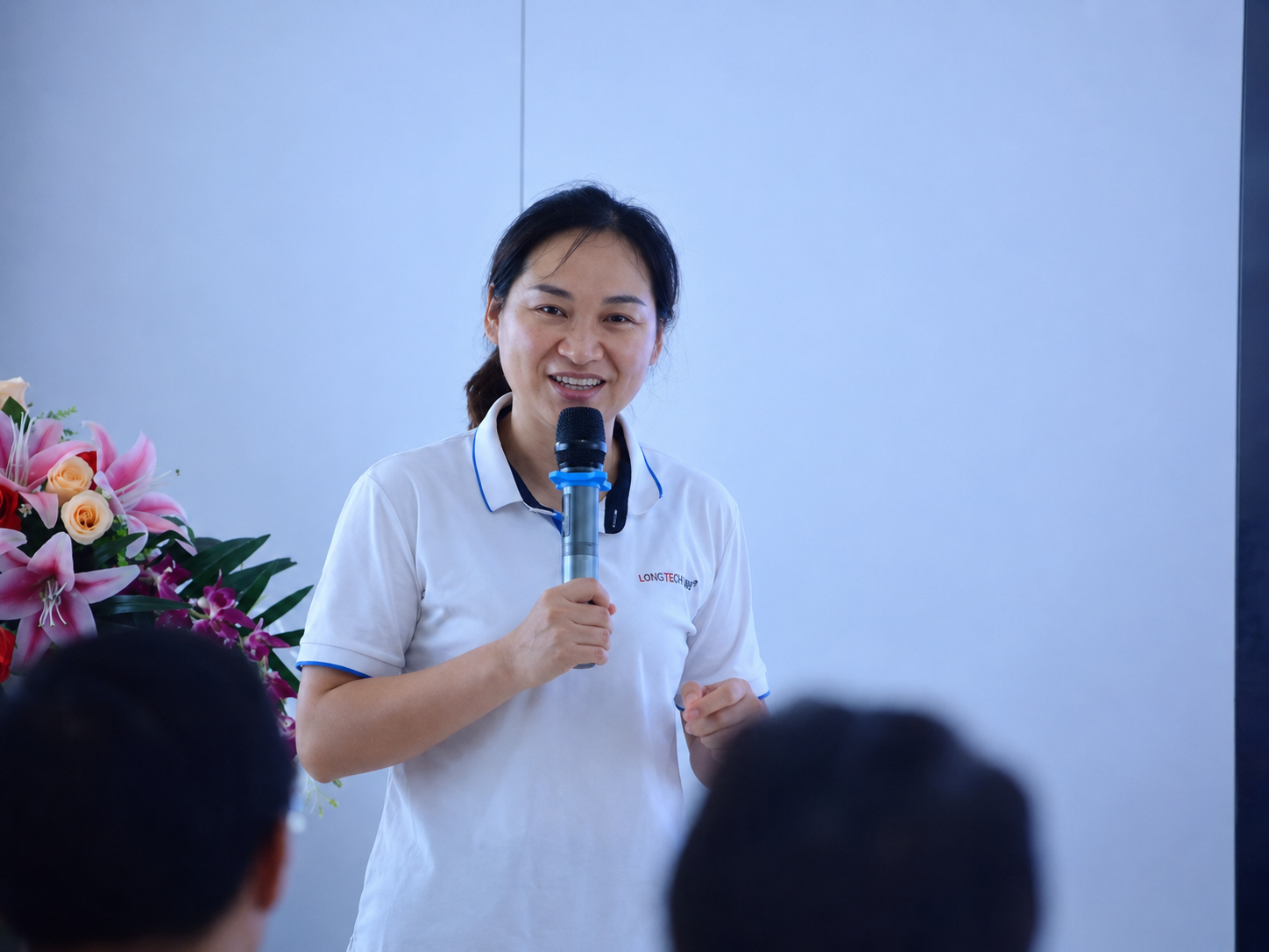 人生就是搏智能总经理在新生代成长座谈会上讲话
